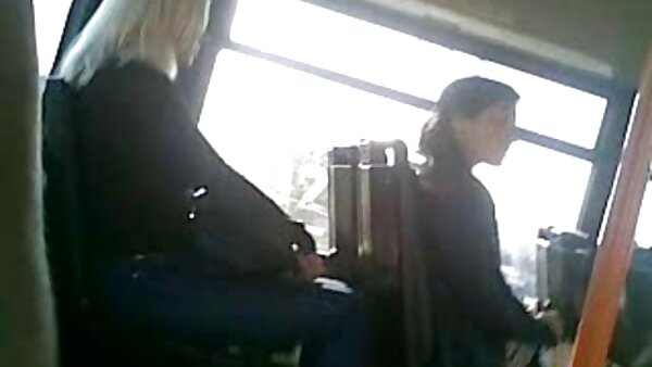 Ум дува убавица Никол Анистон добива пичката заебана од позади